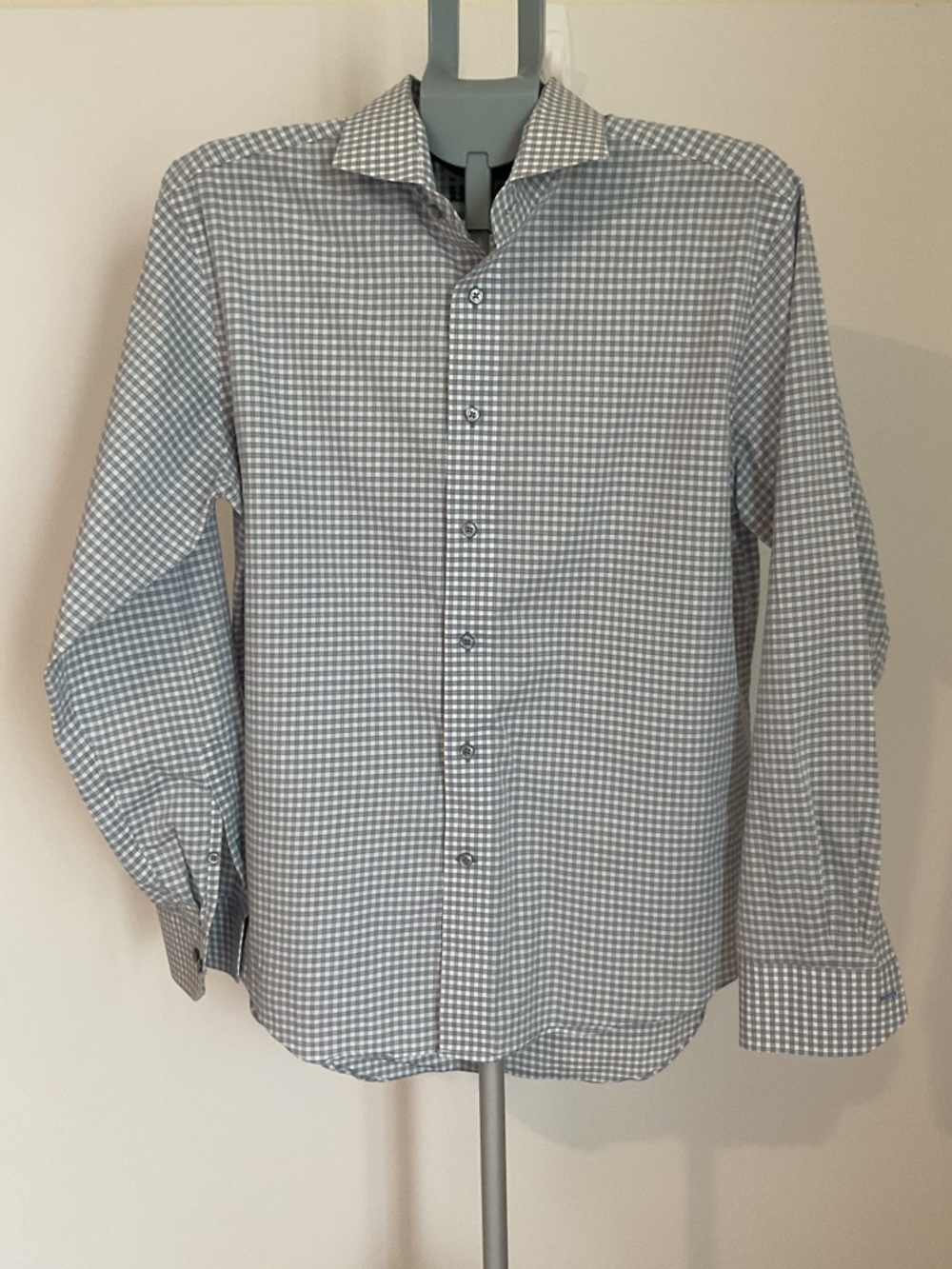 Lorenzo Uomo - Classic Men's Gray Check Button-Up Shirt